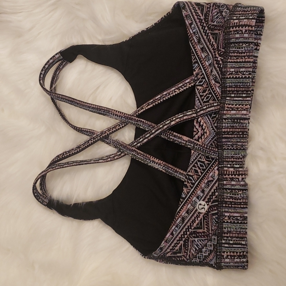 Lululemon Energy Bra Tribal Pace Size 6 - Picture 4 of 9